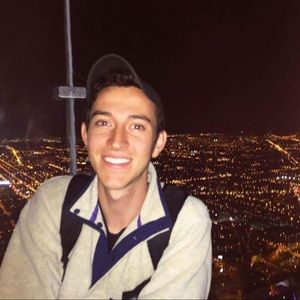 Meet your Posher, Zach